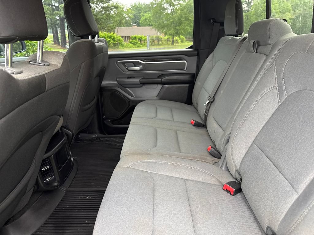 Used 2022 RAM 1500 Big Horn AWD/4WD image 40