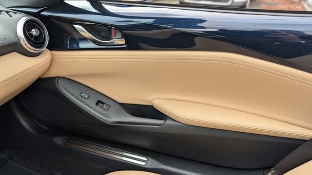 Certified 2025 MAZDA MX-5 Miata Grand Touring RWD image 23