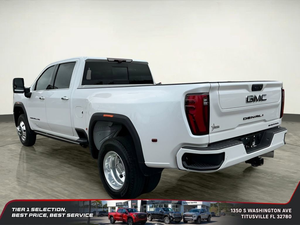 Used 2024 GMC Sierra 3500 Denali Ultimate AWD/4WD image 4