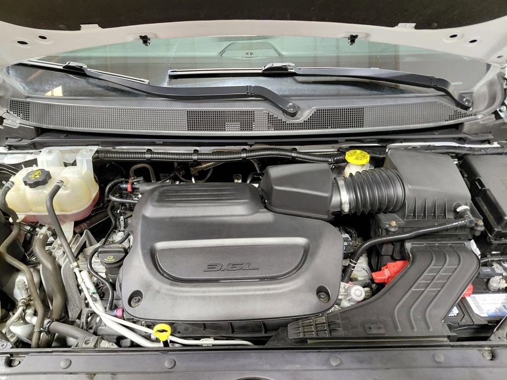 Certified 2021 Chrysler Pacifica Touring-L image 30