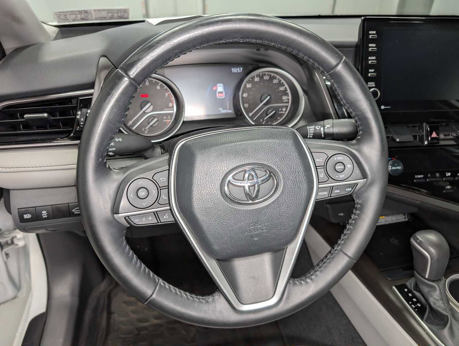 Used 2021 Toyota Camry XLE FWD image 36