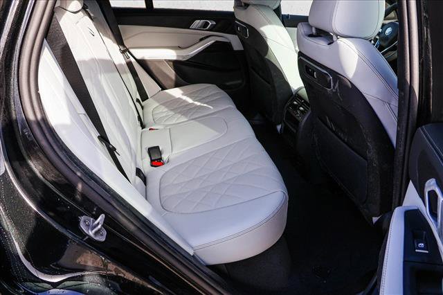 Certified 2025 BMW X5 xDrive50e w/ Parking Assistance Package image 22