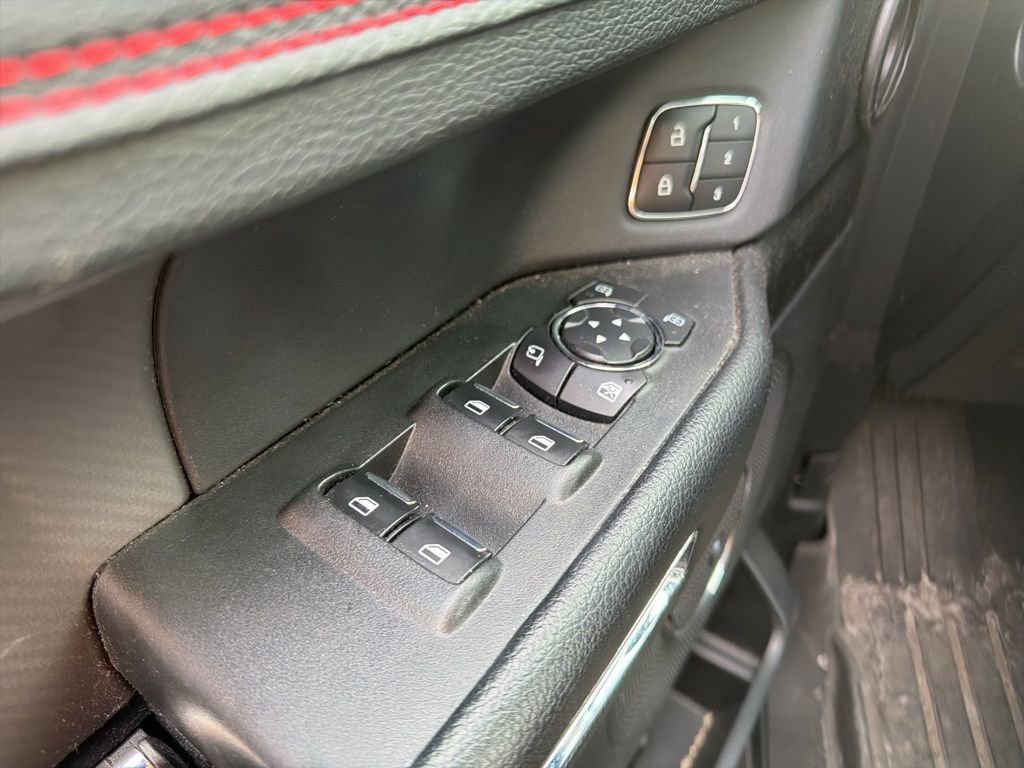 Used 2021 Ford Expedition Max Limited image 13