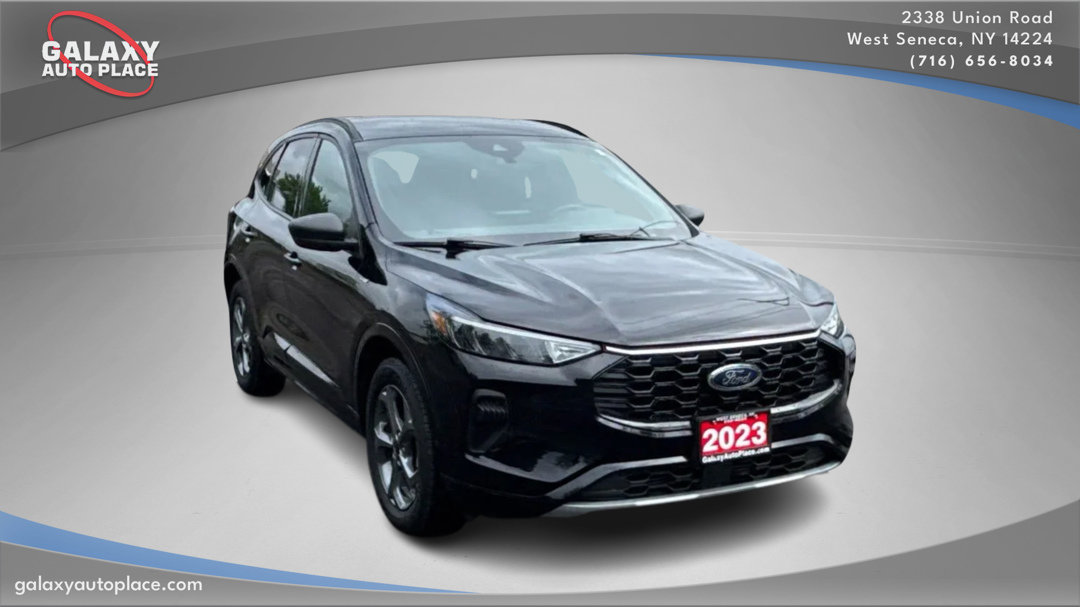 Used 2023 Ford Escape ST-Line image 3