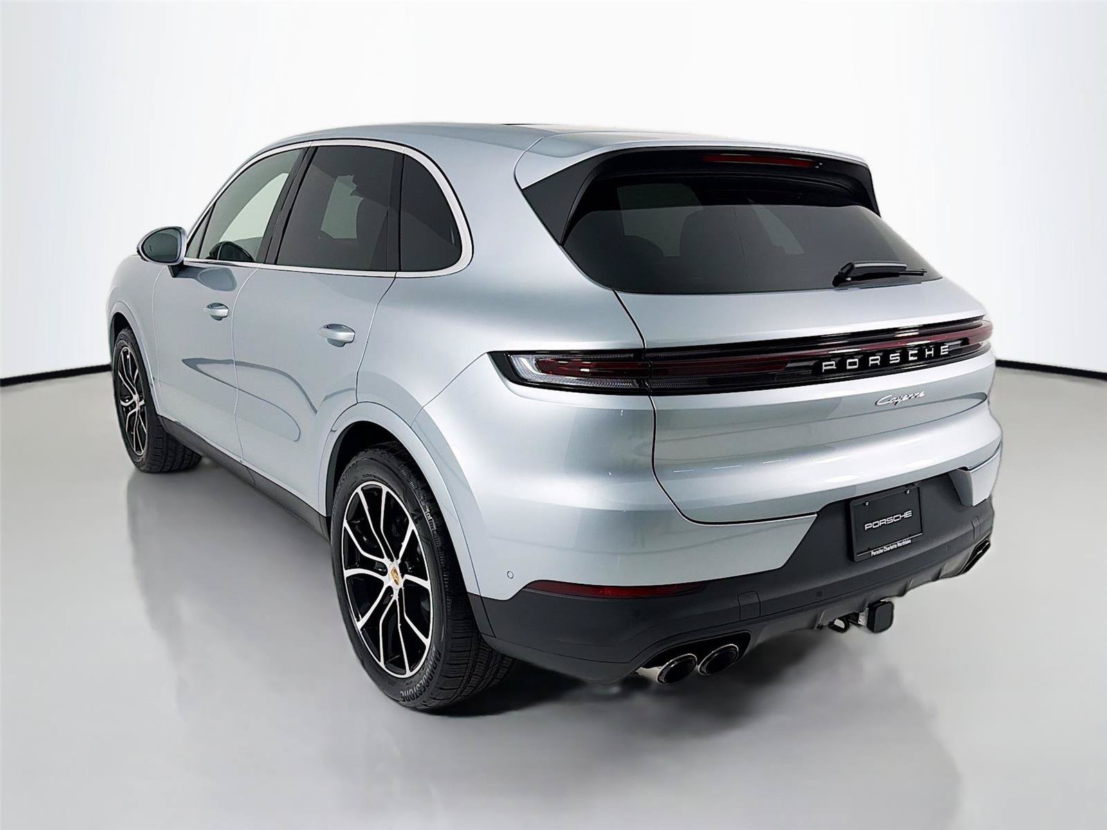New 2026 Porsche Cayenne AWD/4WD image 3