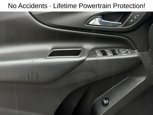 Used 2022 Chevrolet Equinox LT w/ Driver Convenience Package image 16