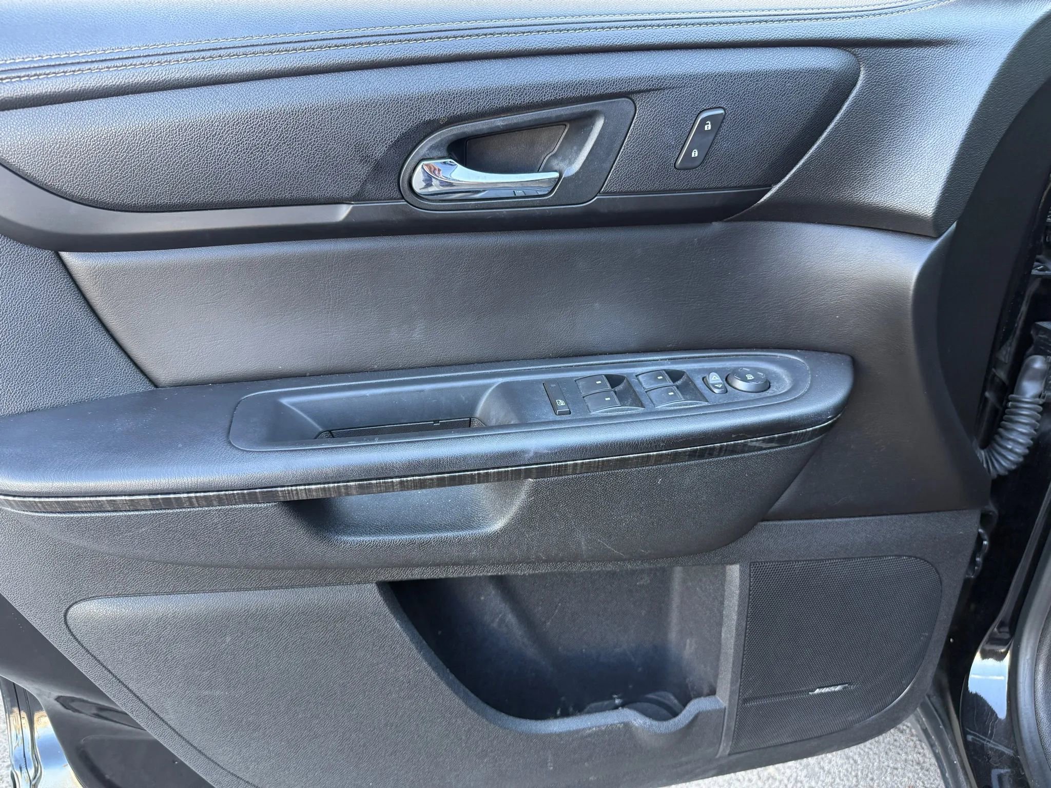 Used 2016 GMC Acadia SLT image 8