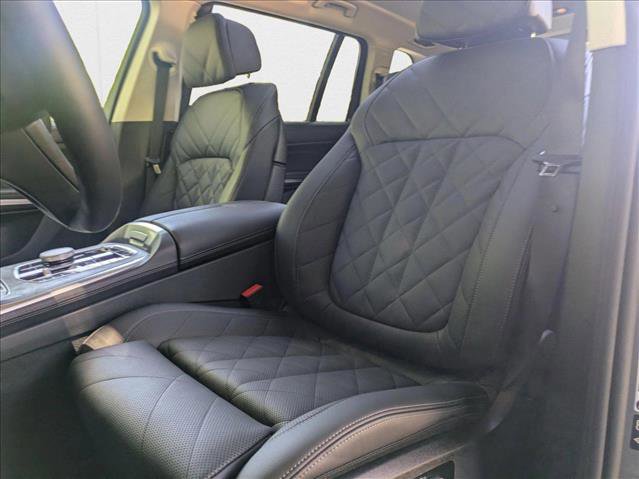 New 2026 BMW X7 xDrive40i w/ Premium Package image 4