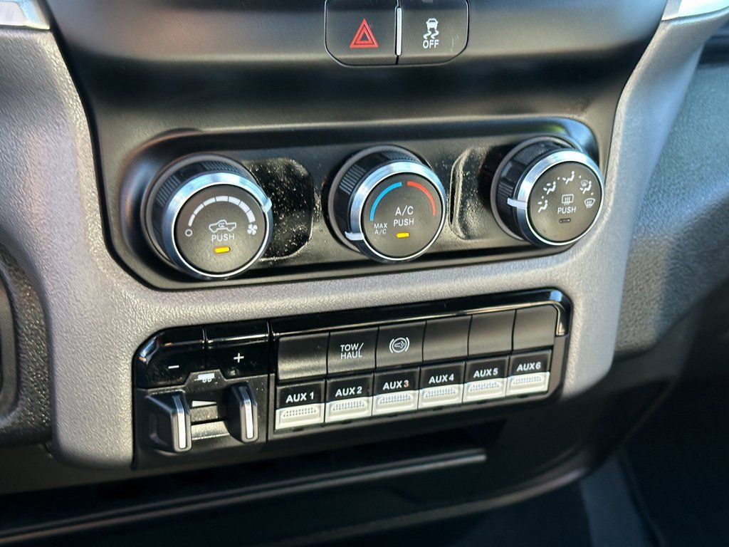 Used 2024 RAM 3500 SLT w/ Quick Order Package 2YG SLT image 25