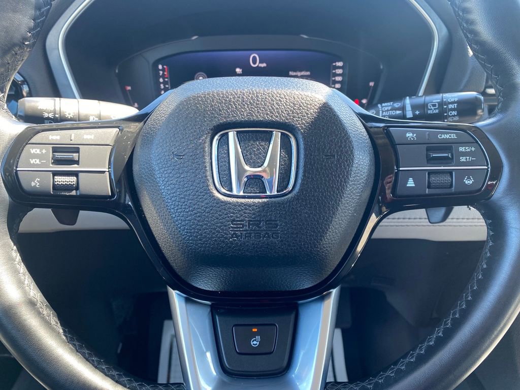 Used 2025 Honda Pilot Elite image 31