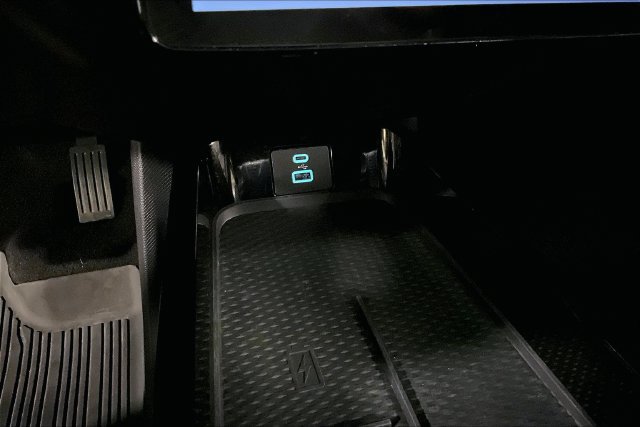 Used 2021 Ford Mustang Mach-E Premium AWD/4WD image 27