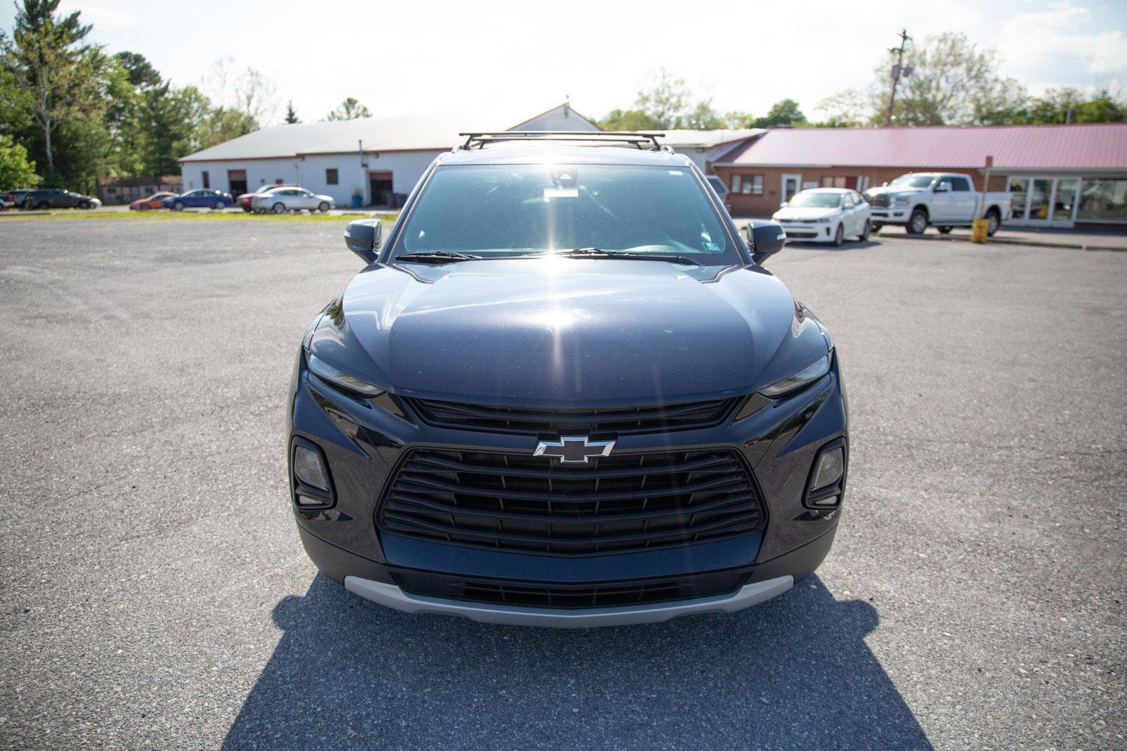 Used 2021 Chevrolet Blazer LT AWD/4WD image 2