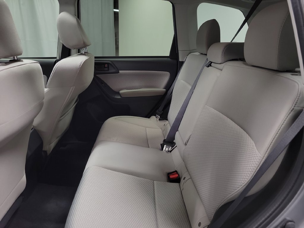Used 2017 Subaru Forester 2.5i Premium AWD/4WD image 30