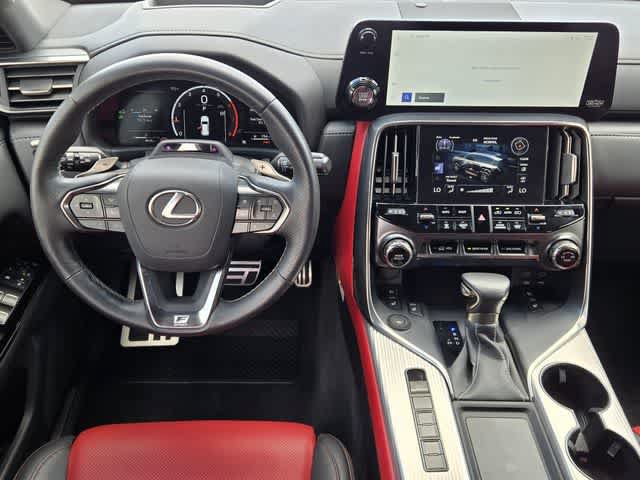Used 2025 Lexus LX 600 F Sport w/ Accessory Package (2T) AWD/4WD image 16