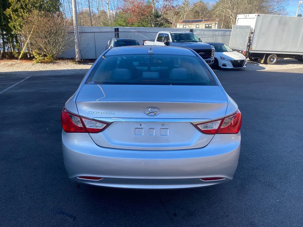 Used 2013 Hyundai Sonata GLS w/ Popular Equipment Pkg FWD image 6