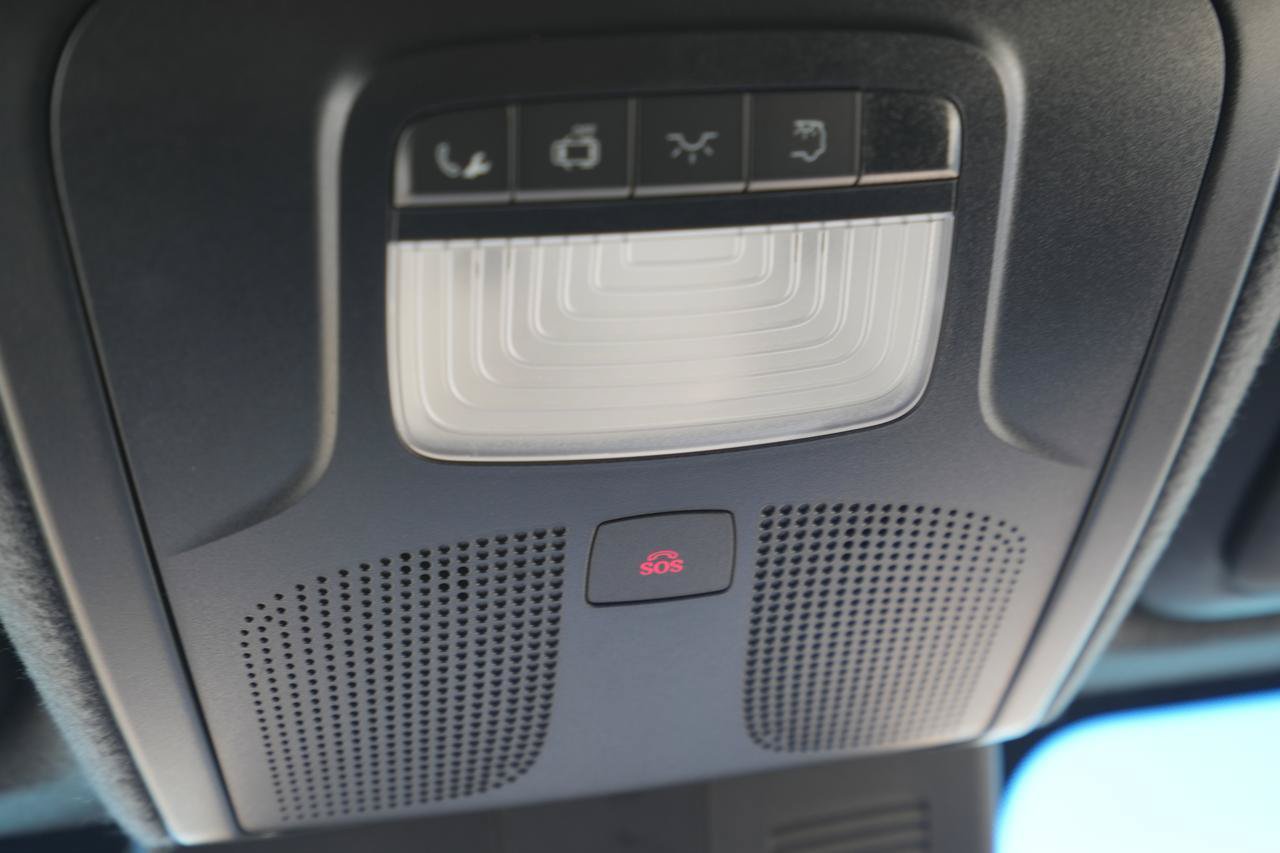 Used 2024 Mercedes-Benz Sprinter 2500 image 18