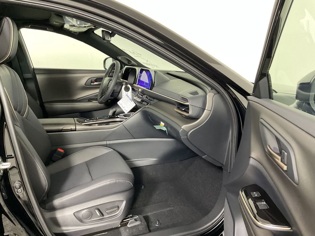 New 2026 Toyota Crown Nightshade image 23