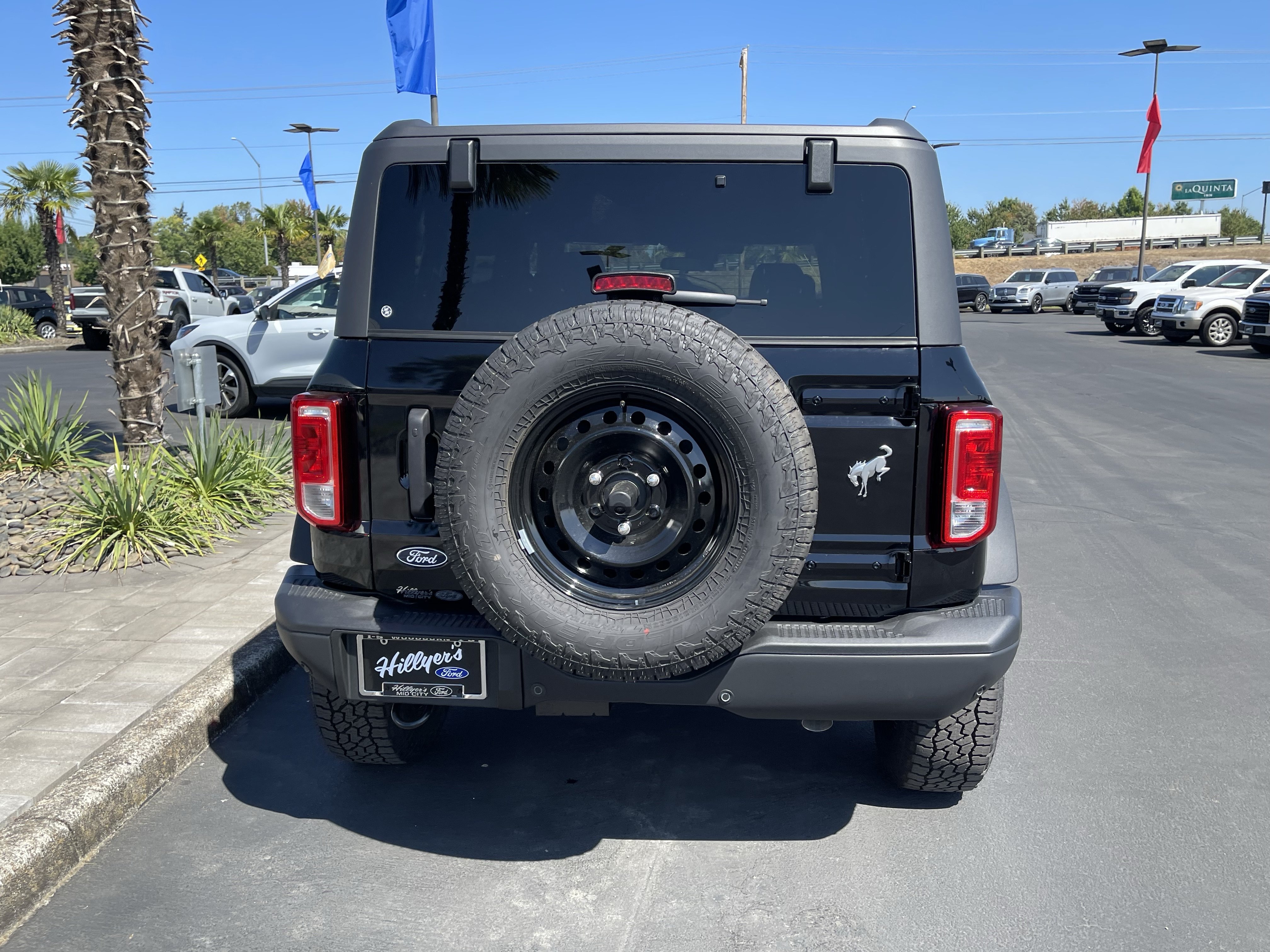 New 2026 Ford Bronco Big Bend w/ Black Diamond Package AWD/4WD image 4