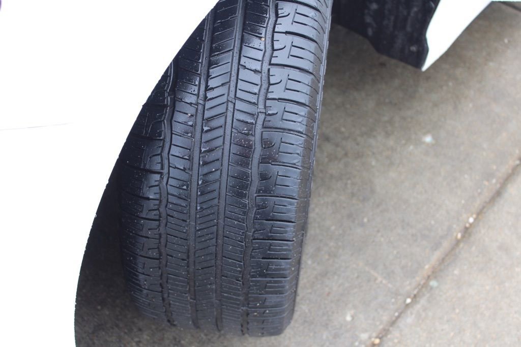 Used 2021 Toyota Camry SE w/ Blackout Package (TMS) image 12