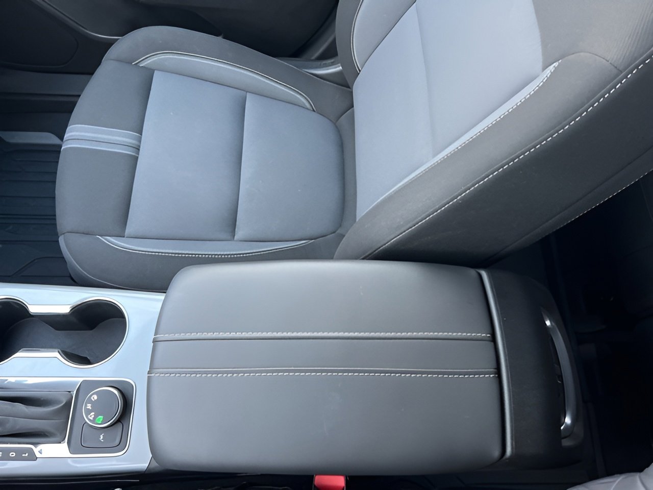 Used 2024 Chevrolet Blazer LT w/ Convenience Package image 16