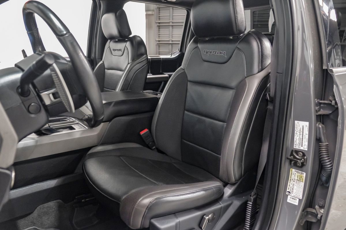 Used 2020 Ford F150 Raptor w/ Equipment Group 802A Luxury image 32