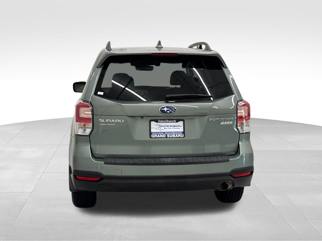 Used 2017 Subaru Forester 2.5i Premium AWD/4WD image 7