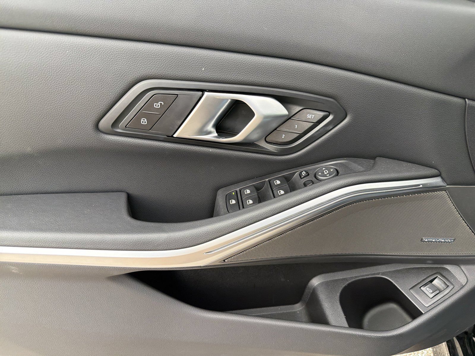 New 2025 BMW 330i Sedan w/ Convenience Package RWD image 22