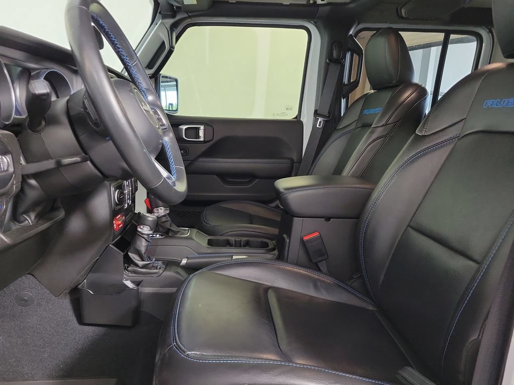 Used 2022 Jeep Wrangler Unlimited Rubicon 4xe AWD/4WD image 12