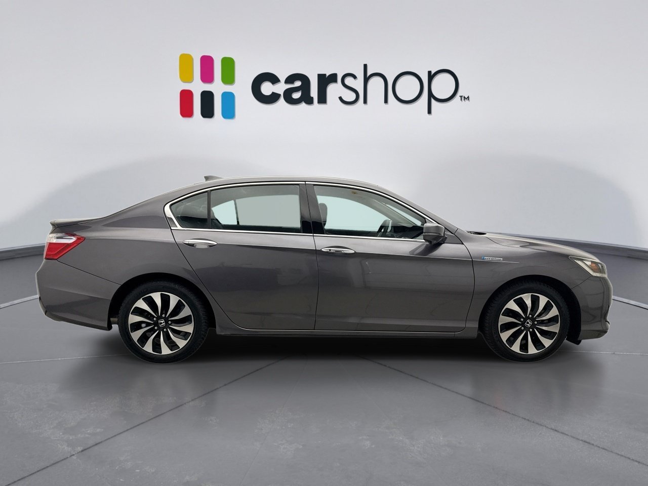 Used 2015 Honda Accord Hybrid Sedan image 6