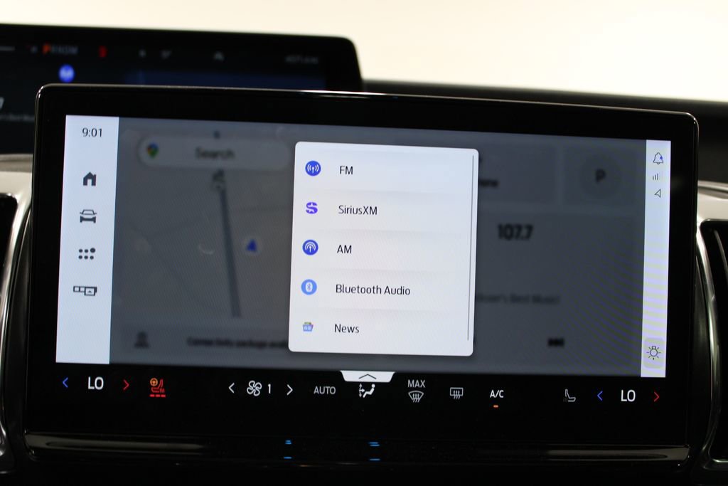 Used 2025 Ford Expedition Platinum w/ Stealth Appearance Package image 37