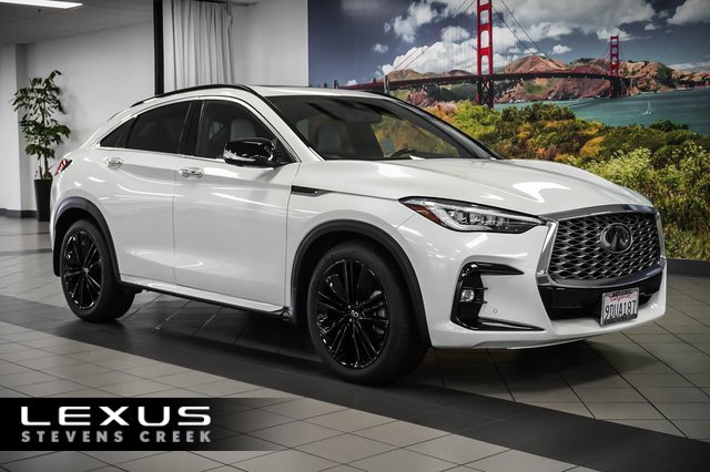 Used 2023 INFINITI QX55 Essential