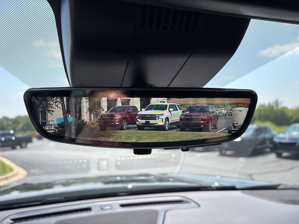 Certified 2024 Chevrolet Tahoe High Country w/ Advanced Technology Package image 38