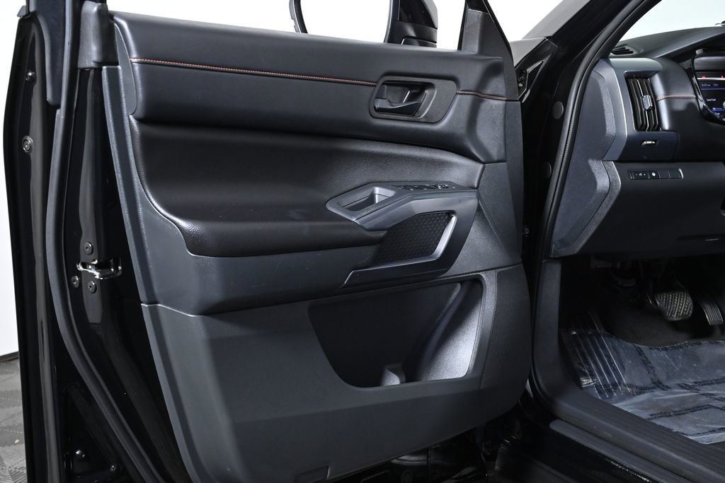 Certified 2024 Nissan Pathfinder Rock Creek image 30