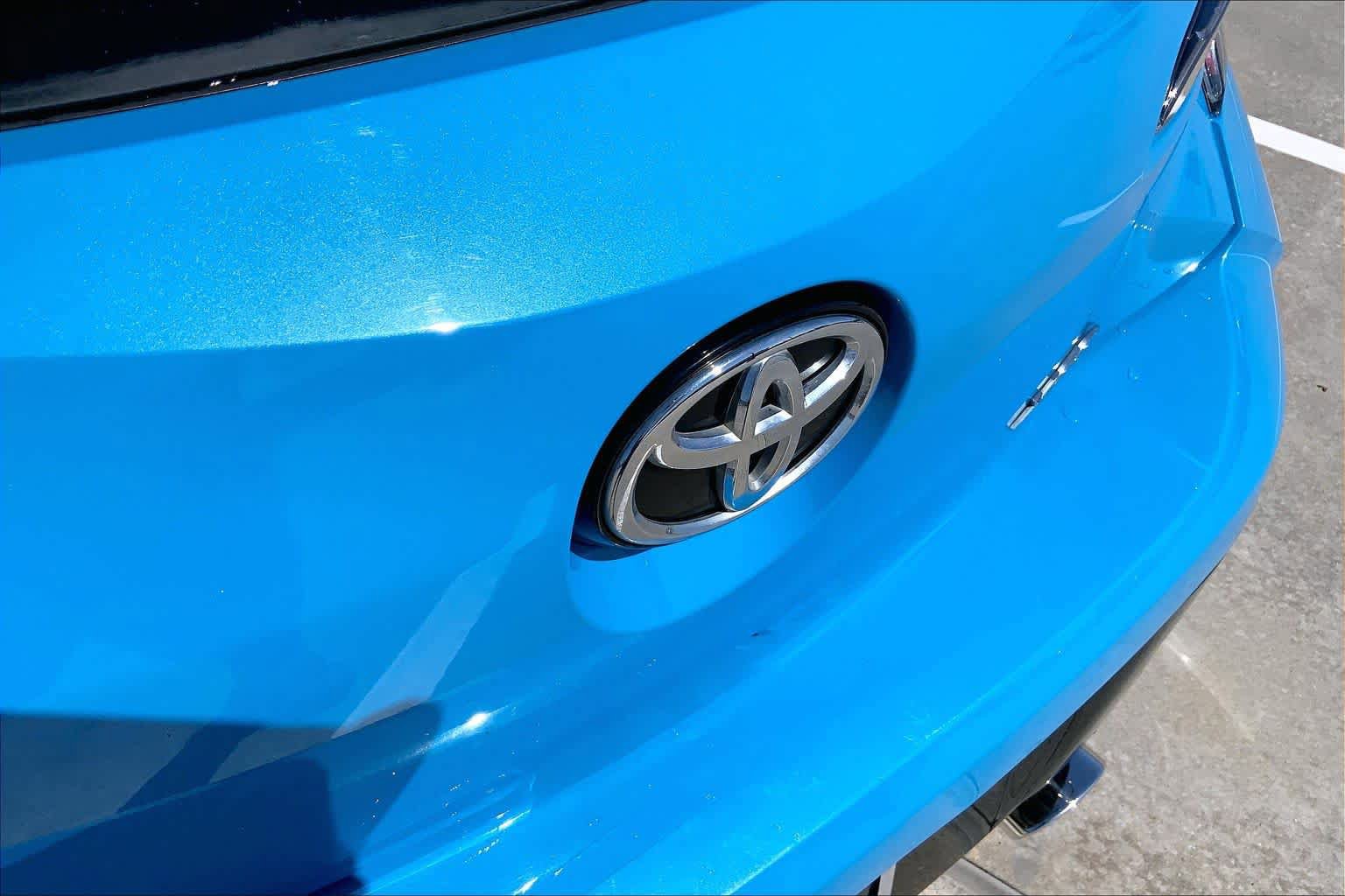 Used 2022 Toyota Corolla XSE FWD image 30