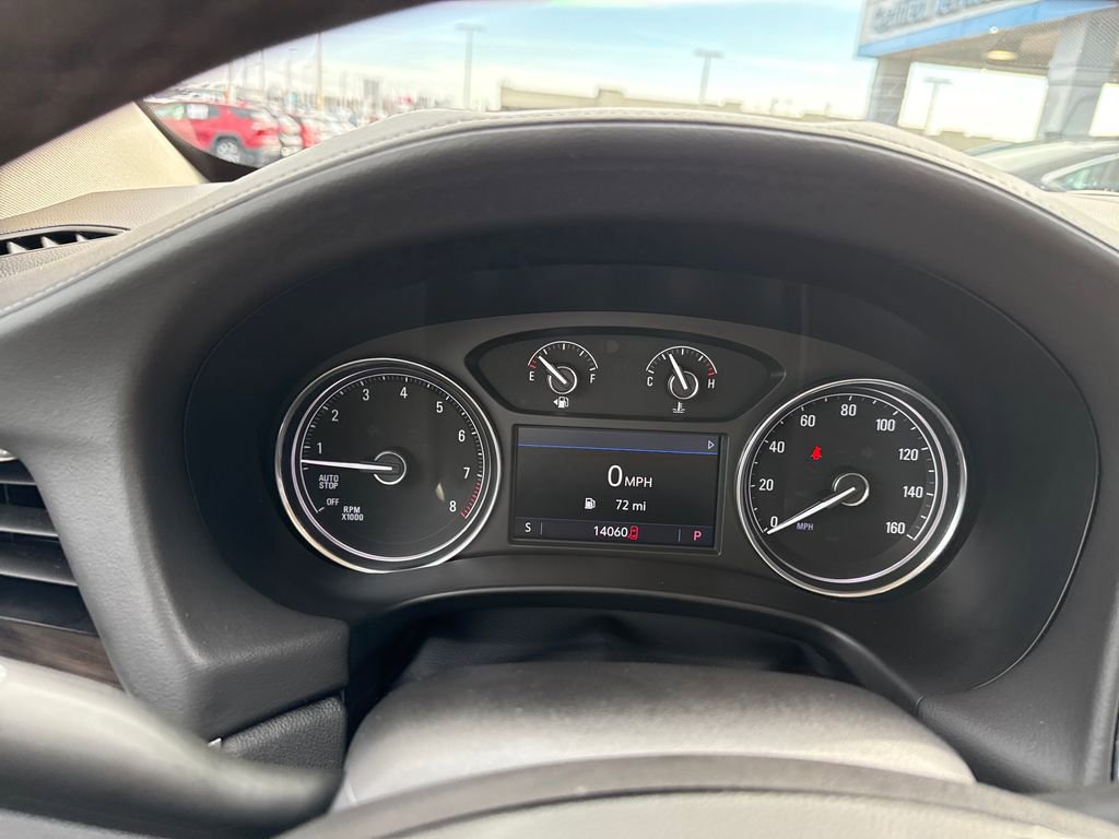 Used 2024 Buick Enclave Essence w/ LPO, Touring Package image 19