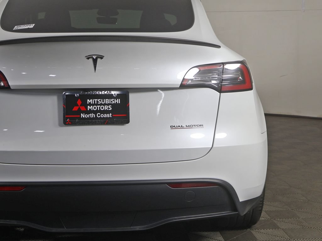 Used 2024 Tesla Model Y Performance AWD/4WD image 17