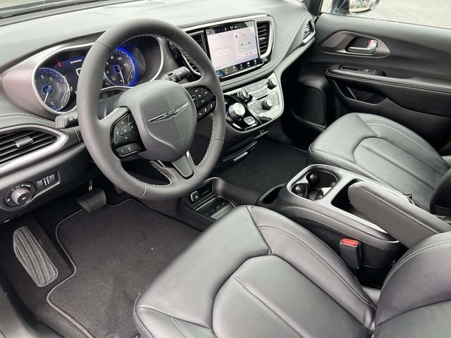 New 2026 Chrysler Pacifica Select w/ S Appearance Package AWD/4WD image 28