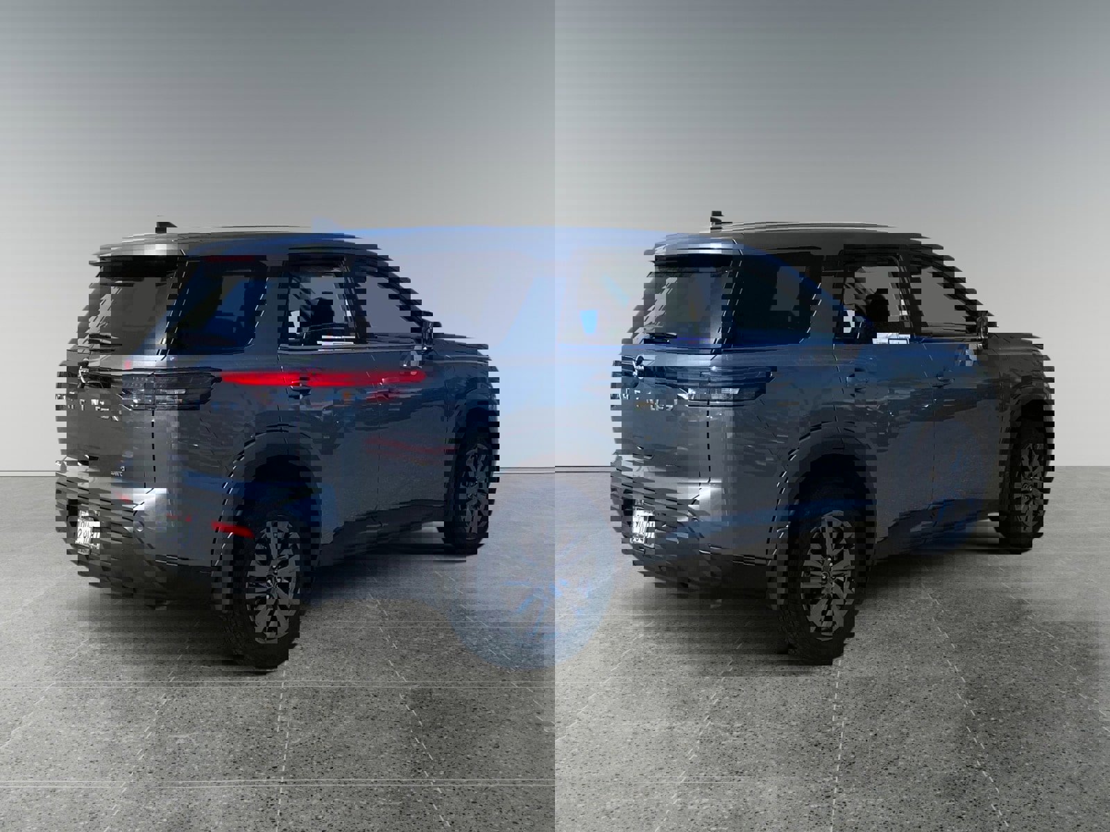 Used 2025 Nissan Pathfinder S image 5