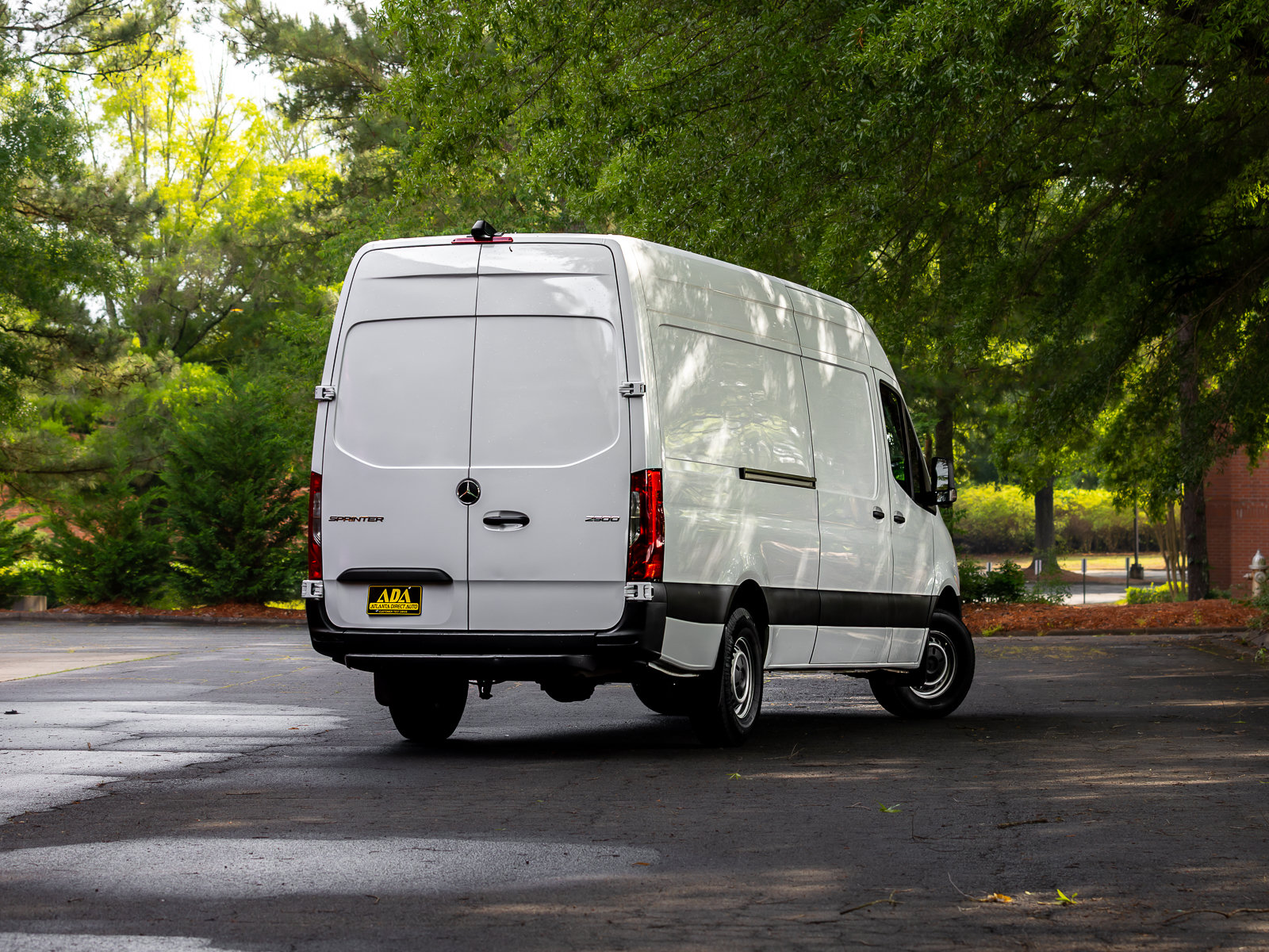 Used 2022 Mercedes-Benz Sprinter 2500 image 4