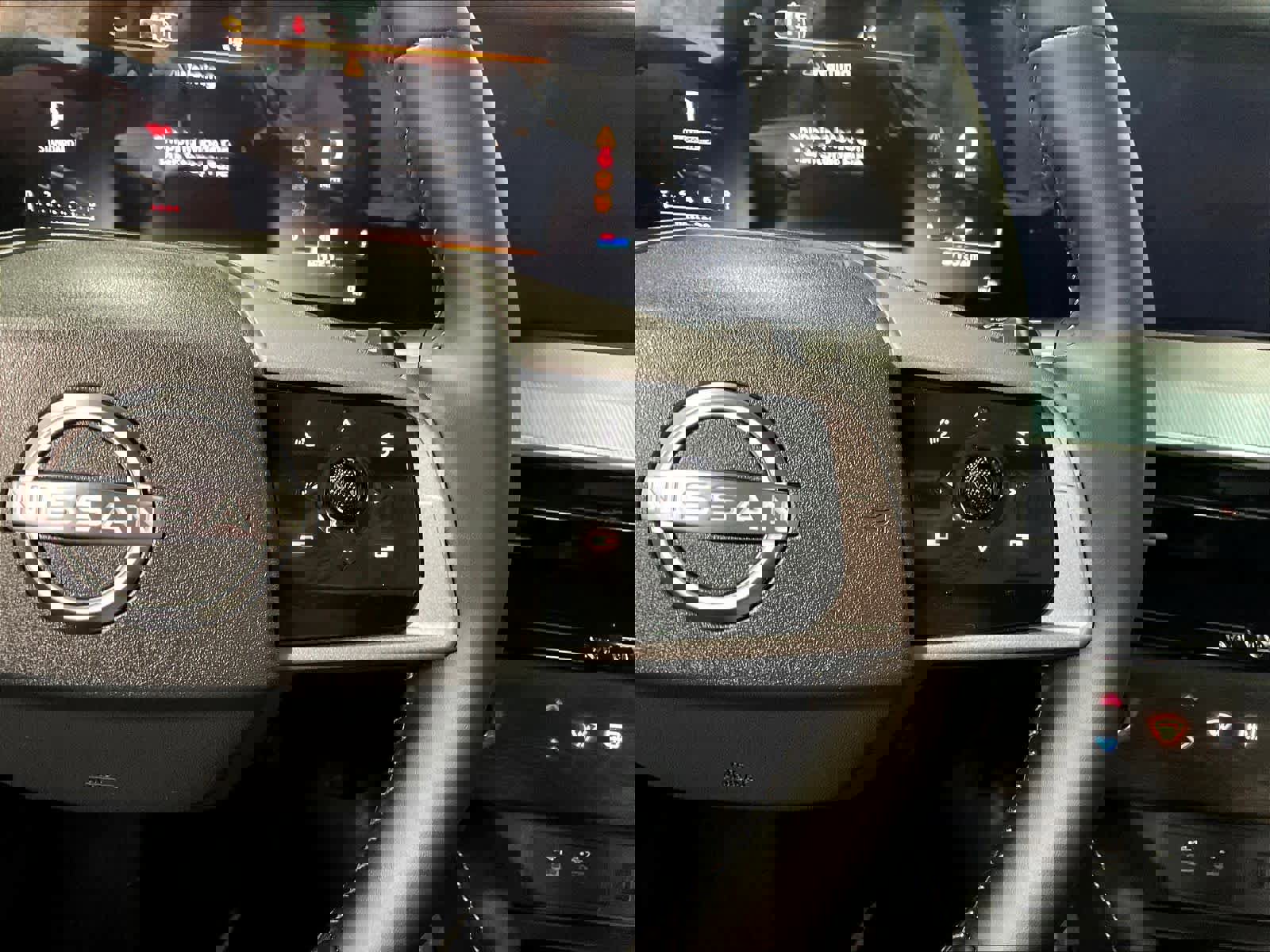 Certified 2026 Nissan Murano Platinum w/ Cargo Package image 24