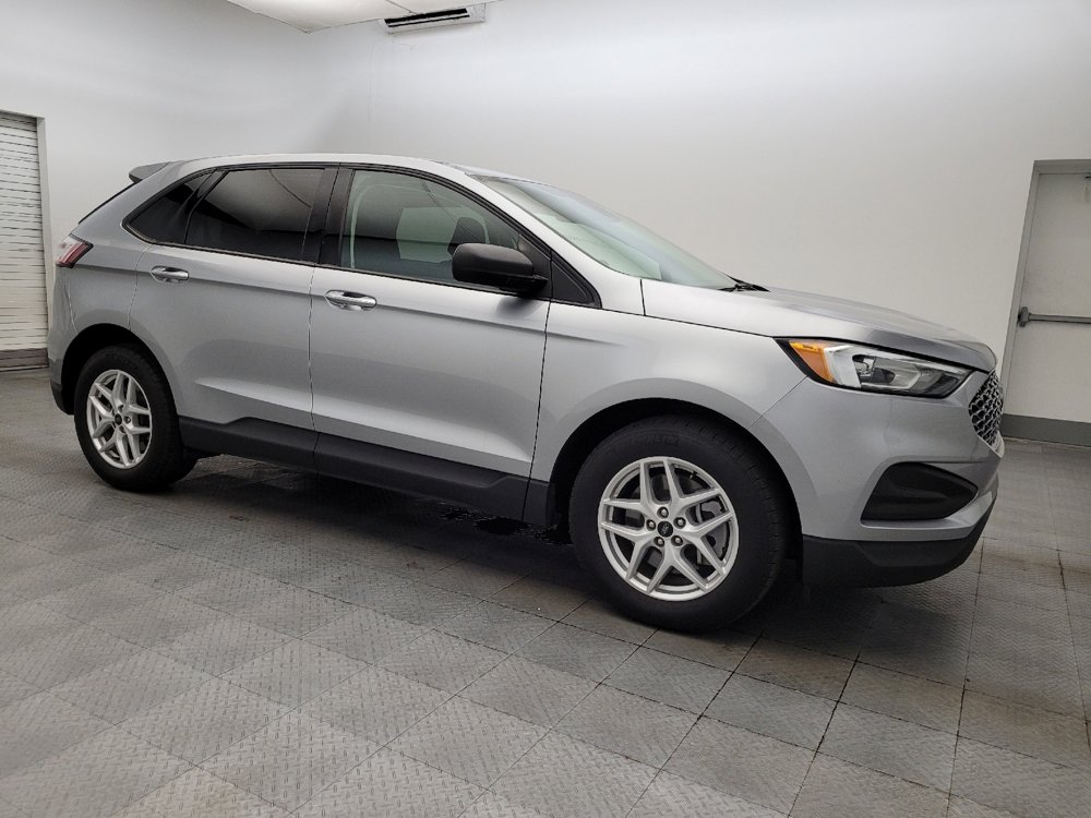 Used 2023 Ford Edge SE image 11