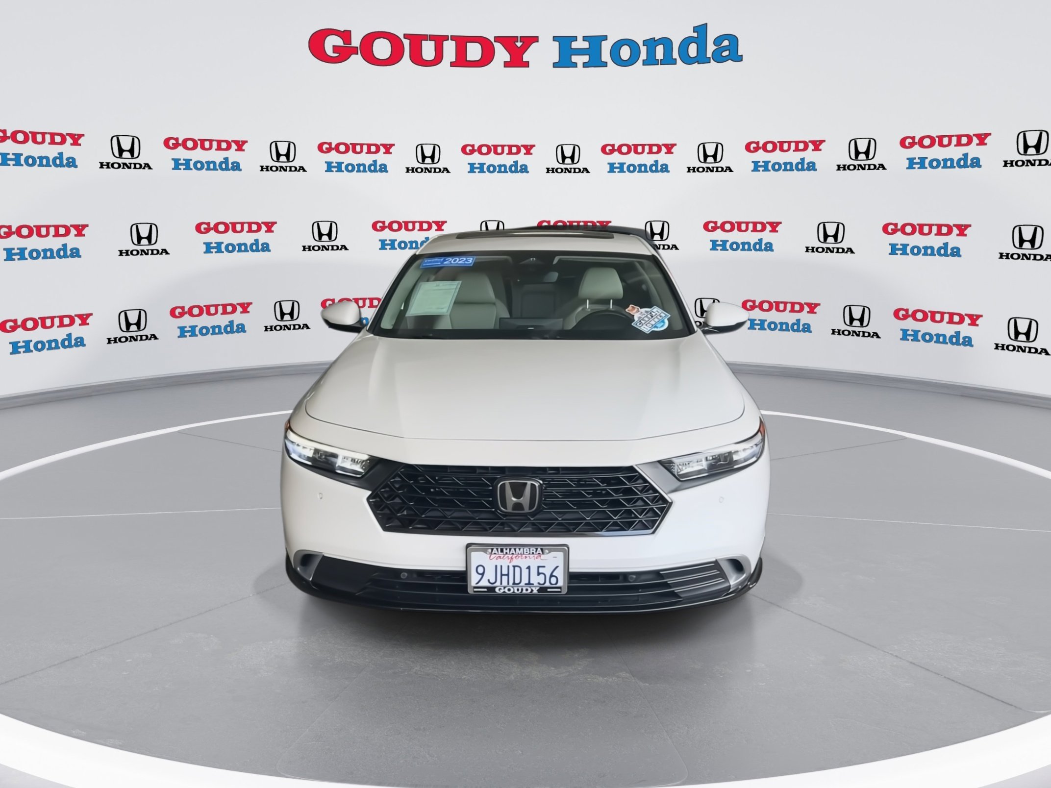 Certified 2023 Honda Accord Touring image 3