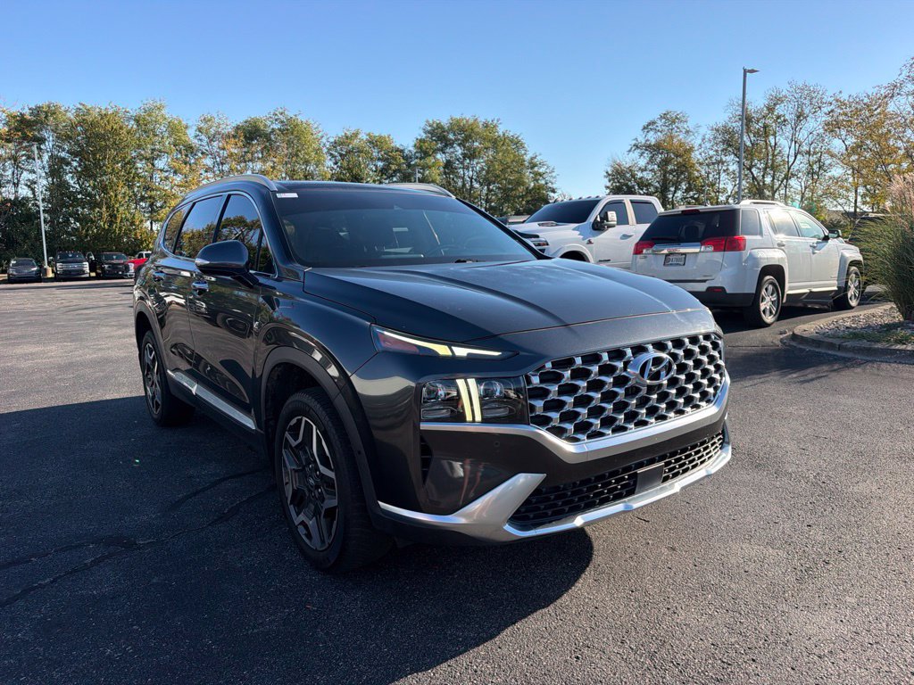 Used 2022 Hyundai Santa Fe Limited AWD/4WD image 2