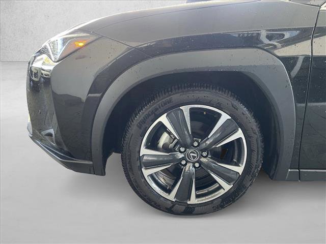 Used 2024 Lexus UX 250h FWD image 9