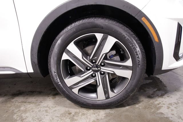 Used 2022 Kia Sorento SX Prestige w/ Panoramic Sunroof Package image 12