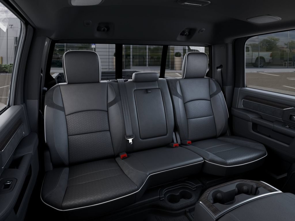New 2026 RAM 3500 Laramie AWD/4WD image 29