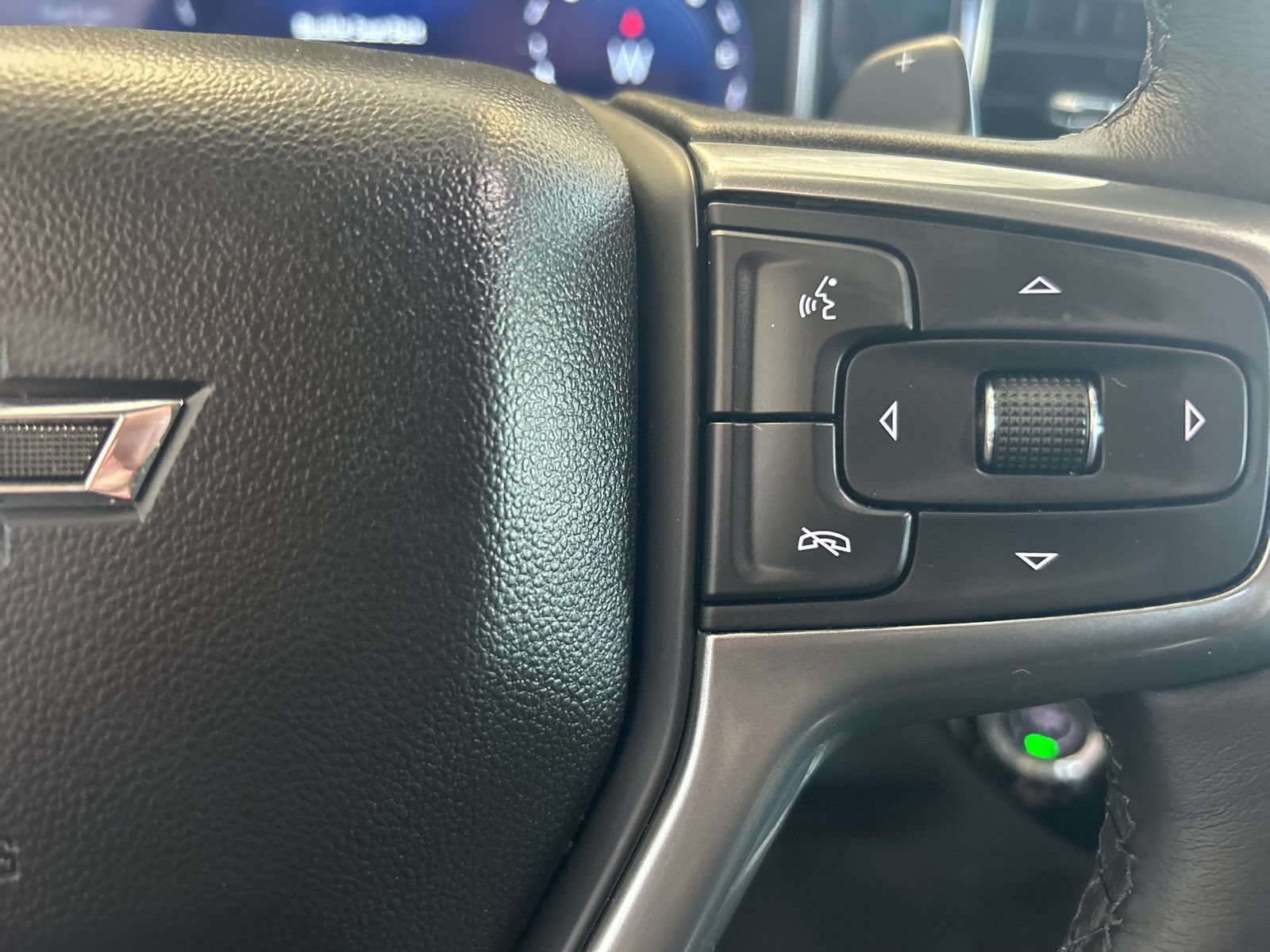 Used 2023 Chevrolet Silverado 1500 RST w/ Protection Package AWD/4WD image 19