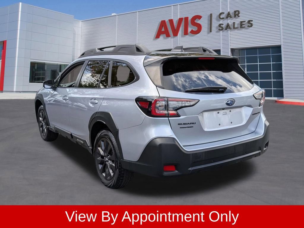 Used 2025 Subaru Outback Onyx Edition image 10