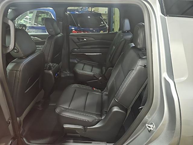 New 2026 Chevrolet Traverse LT w/ Driver Confidence Package image 20