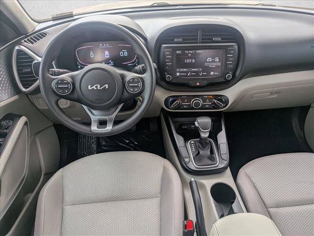 Used 2023 Kia Soul LX FWD image 22